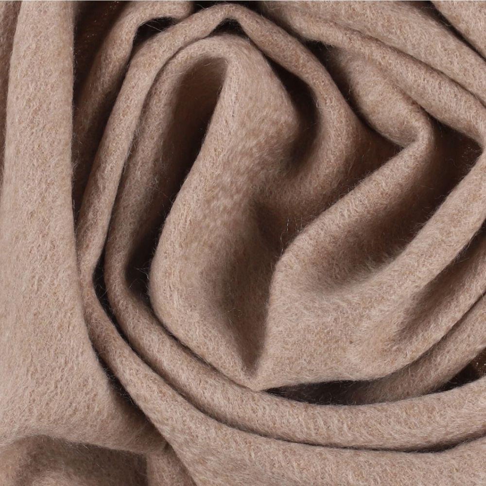 Beige plain cashmere scarf for women Paris (2)